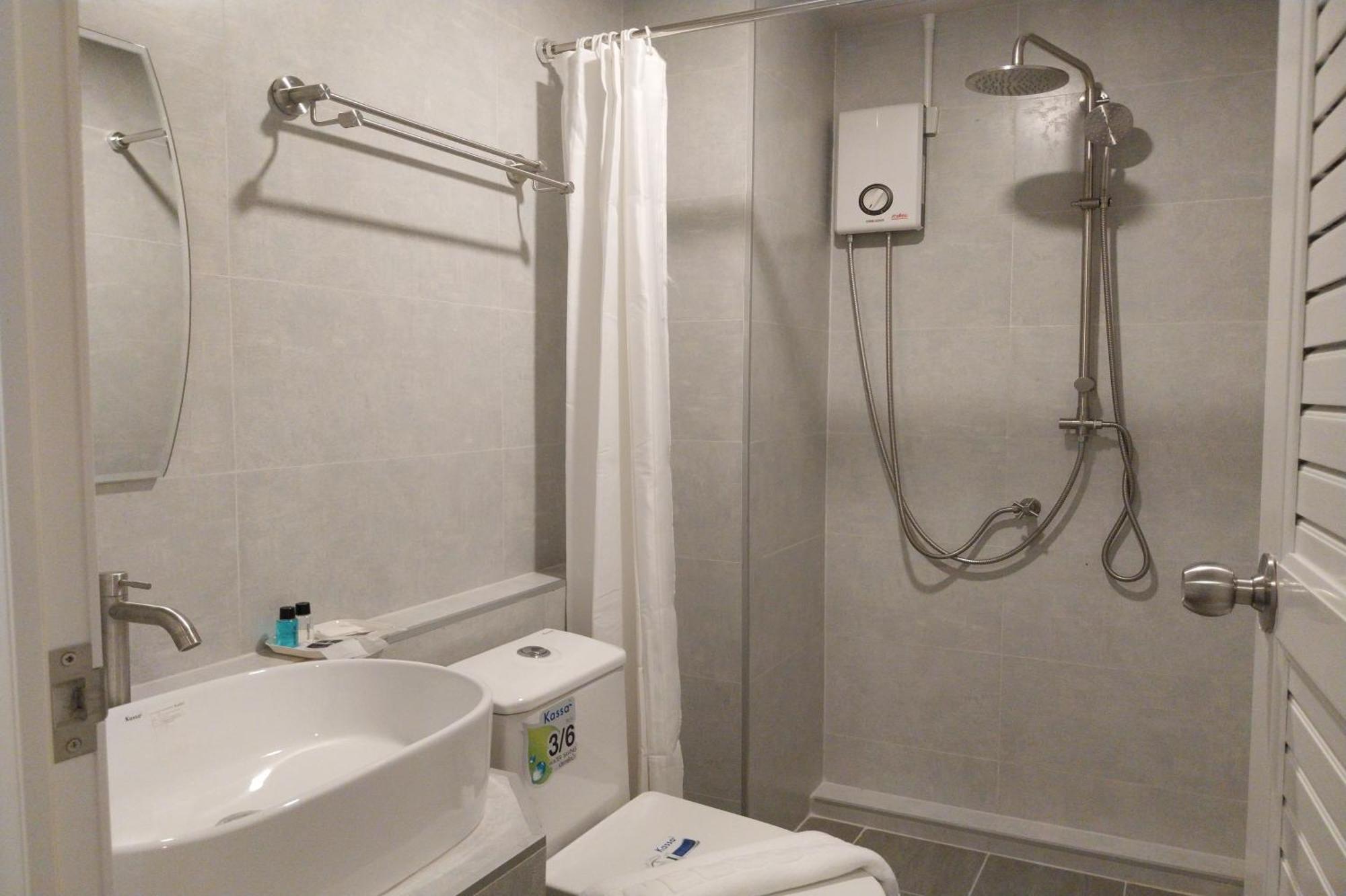 Ployburi Boutique Hotel Chanthaburi Eksteriør bilde