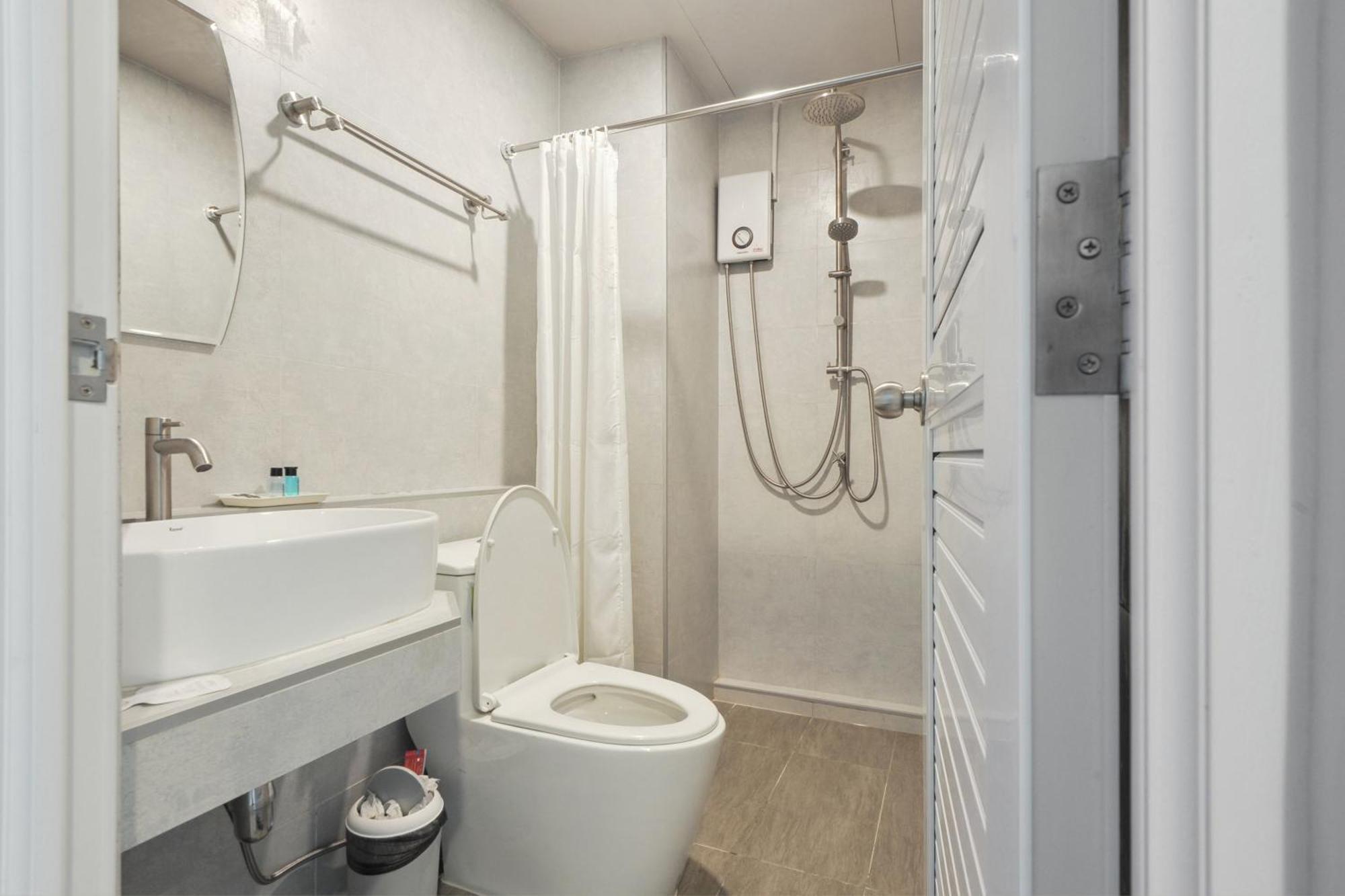 Ployburi Boutique Hotel Chanthaburi Eksteriør bilde